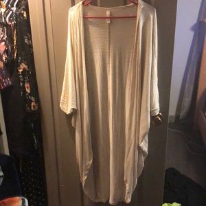 Tan and white kimono